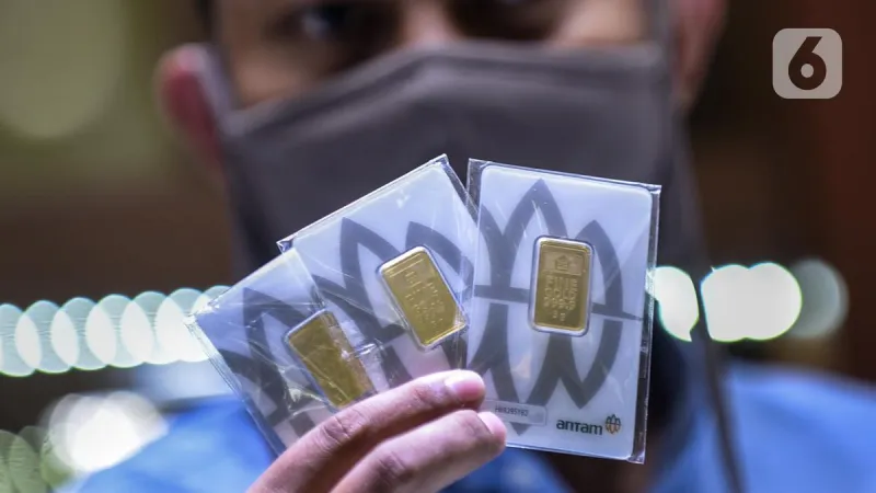 Harga Emas Antam Hari Ini Anjlok Rp 30.000