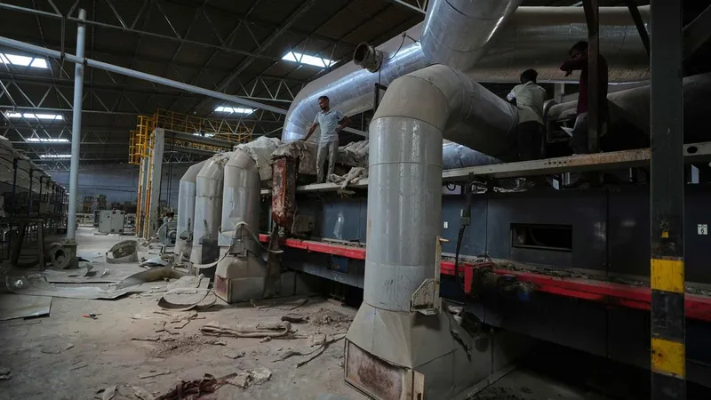 Pengusaha keramik siap tebar investasi Rp 12 triliun untuk mengatasi kenaikan harga gas