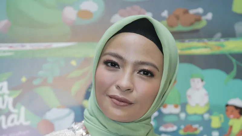 Kronologi tantri kotak diduga kena tipu rp 10 miliar bermula dari tawaran bisnis tahun 2025
