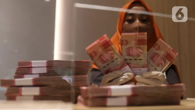 Rupiah Menurun, Harga Emas dan Konflik Timur Tengah Jadi Pemicu