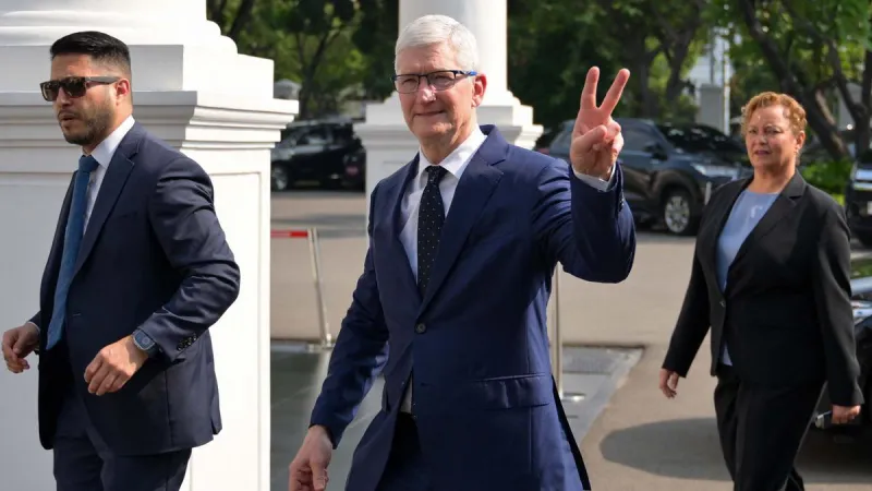 Tim Cook Akui Harga iPhone 18 Naik, Tak Bisa Ditahan Lagi