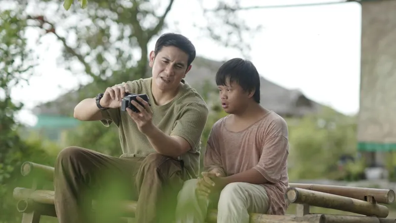 Vino G Bastian Tampil di Film ‘Tanah Runtuh’ Mengungkapkan Pesan Penting tentang Keluarga dan Toleransi