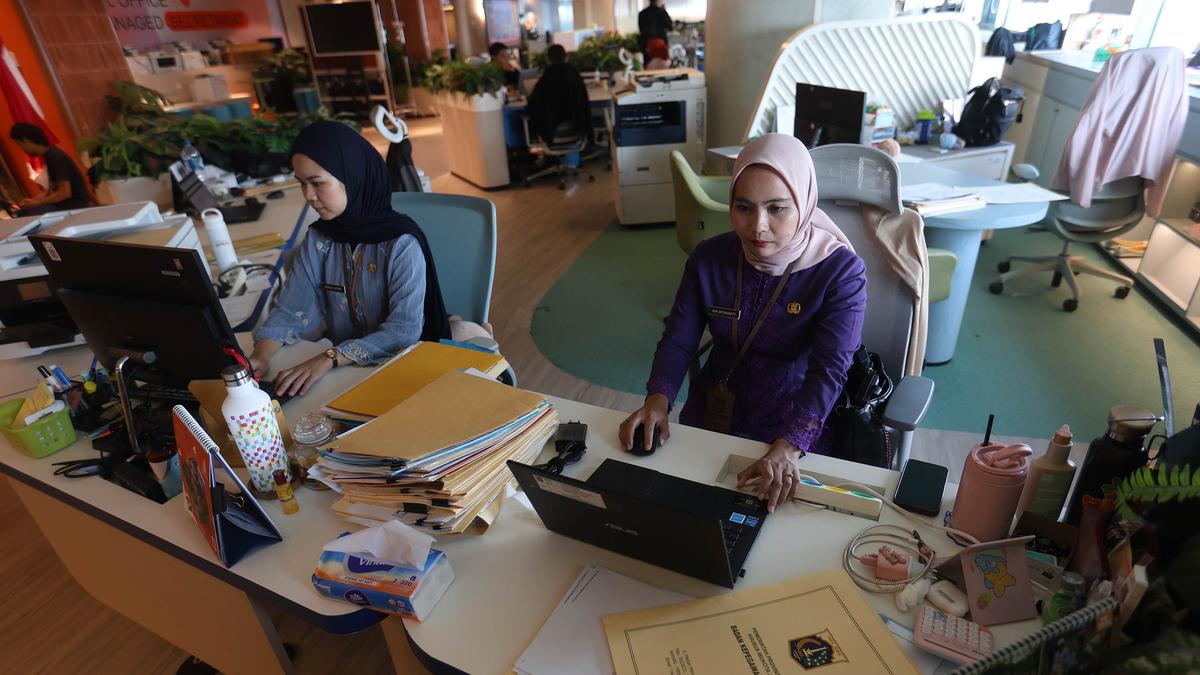 WFH ASN Tetap Berlaku, Evaluasi Berkala di DKI Jakarta