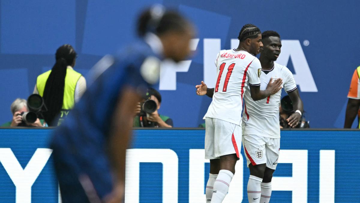 Bukayo Saka Memimpin Inggris Menang Dramatis 4-6 vs Prancis