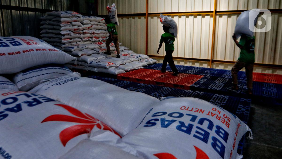 Bulog Perkuat Sistem Logistik Pangan dengan 100 Gudang Baru di Indonesia
