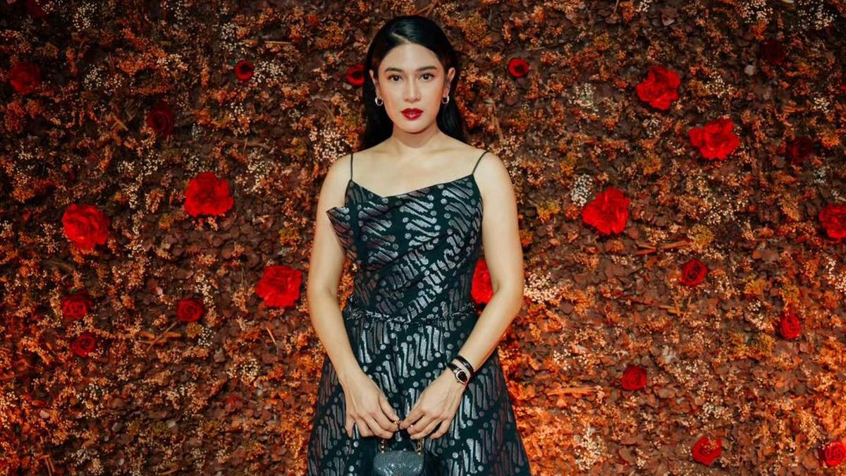 Dian Sastrowardoyo Nostalgia Foto Jadul Sampul Gadis 90an