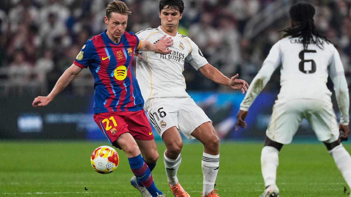 Frenkie de Jong Sebut Hansi Flick Tidak Percaya