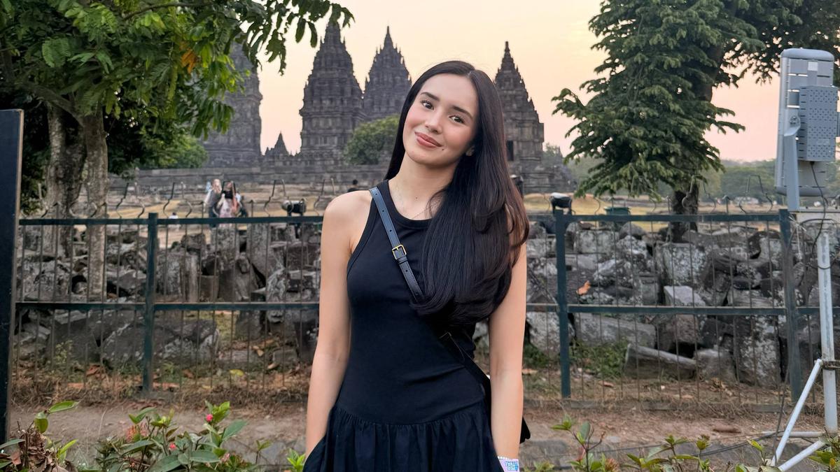 Beby Tsabina di Prambanan Jazz 2026, Gaya Hitsam Berkesan