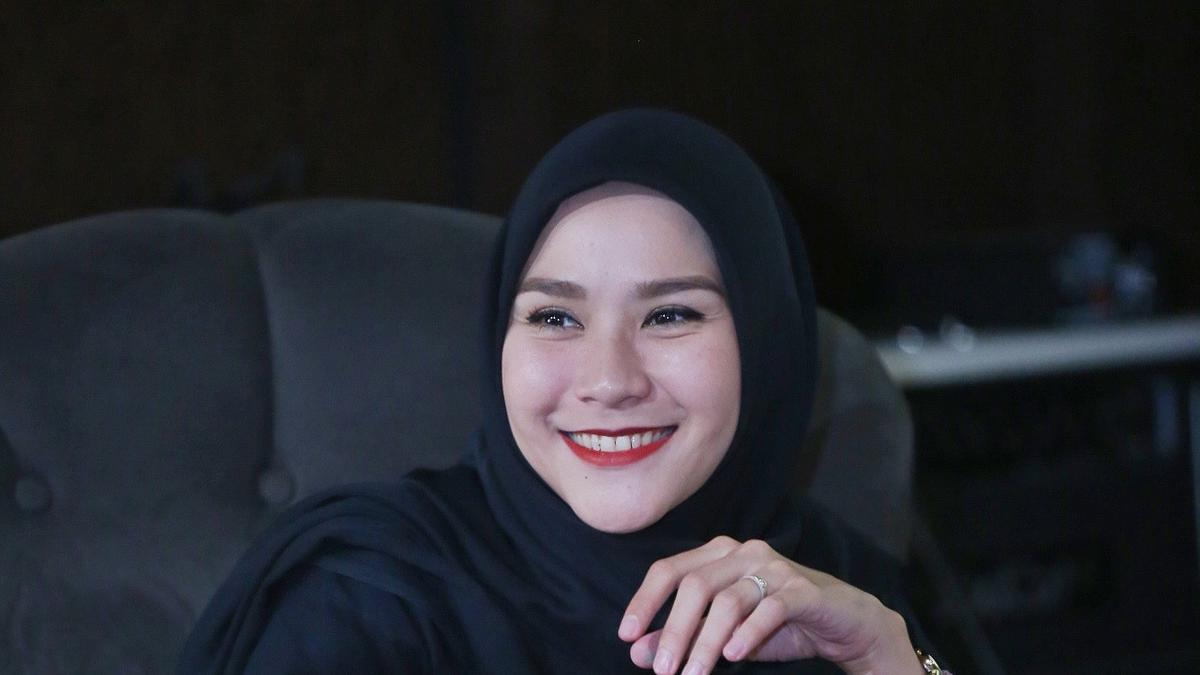 Zaskia Adya Mecca Izin Anak Absen Sekolah Akibat Piala Dunia