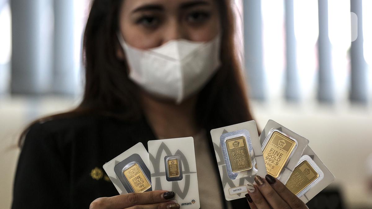 Harga Emas Antam Turun Rp 15 Juta, Kenaikan Buyback di Jakarta
