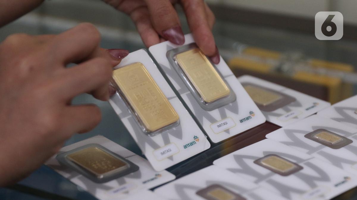 Harga Emas Antam Turun Lagi, Cek Rinciannya!