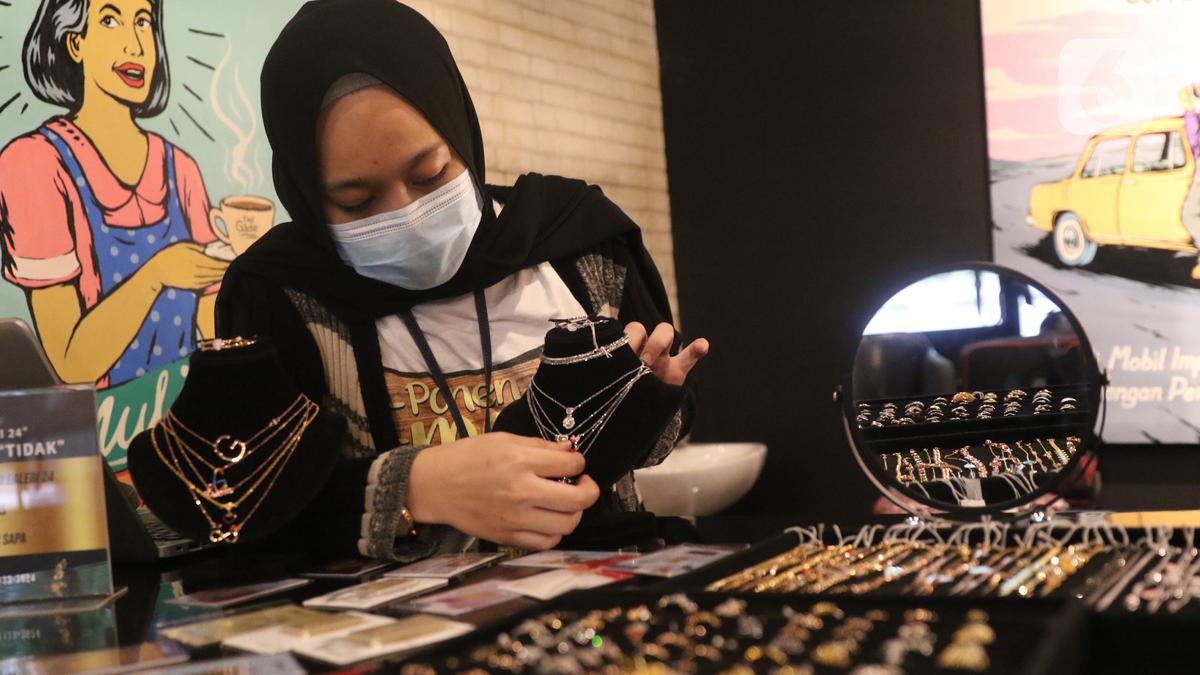 Harga Emas Jatuh Lebih Tinggi: Perhiasan 22 Juli 2026