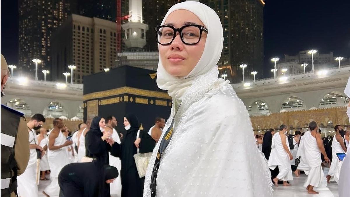 Kematian Ibu Selfi Nafilah Menambah Kisah Kehidupan Penyanyi