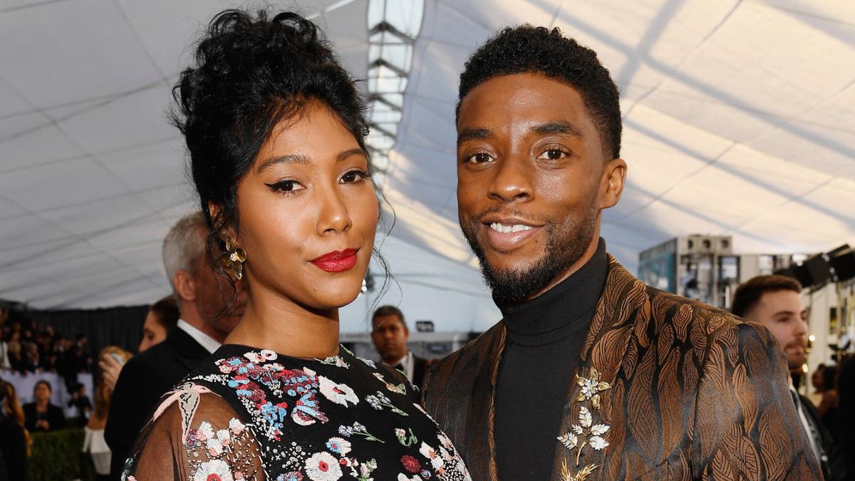 Keluarga Boseman Menuntut Istri atas Aset Warisan Boseman