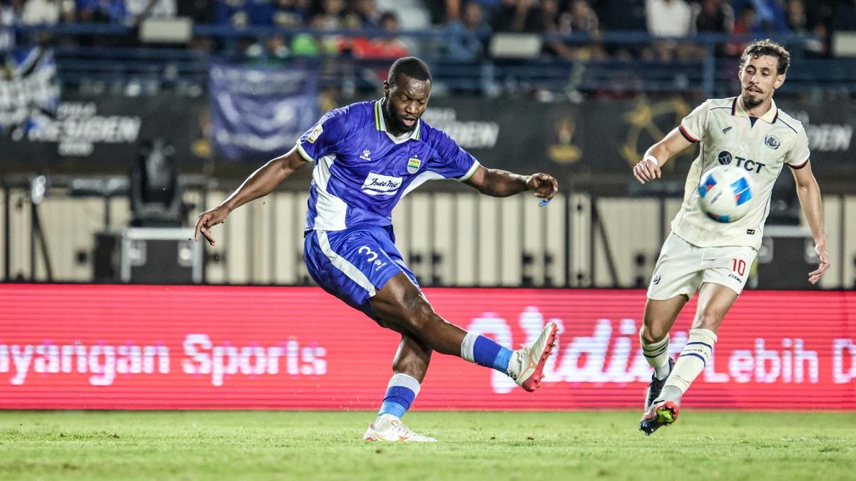 Persib Siap Hadapi DPMM FC, Umuh Peringatkan Bola Berat