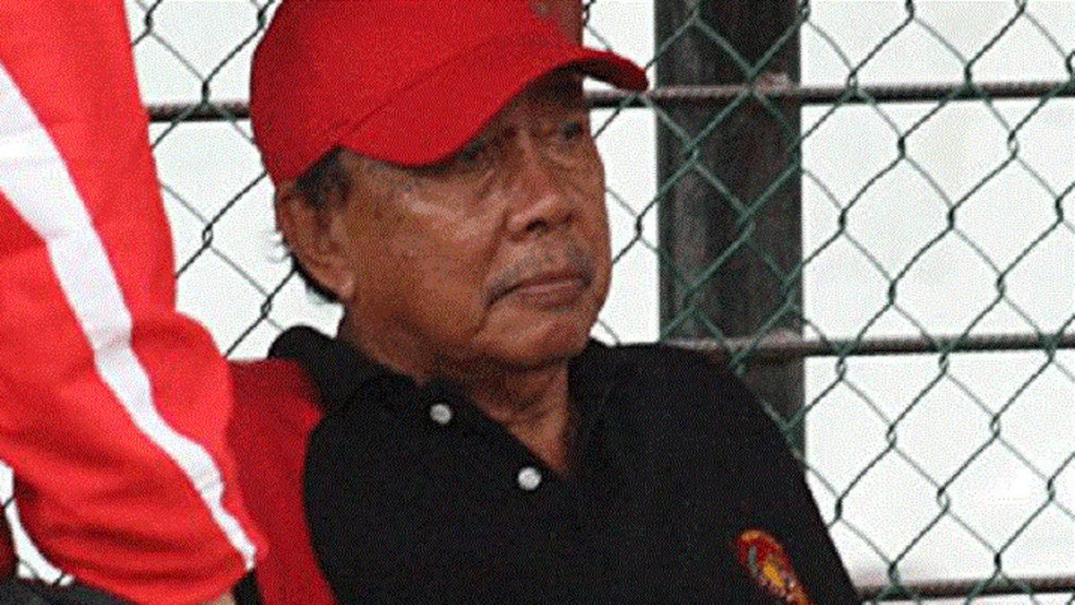 M. Basri, Pelatih Legendaris, Meninggal di Surabaya