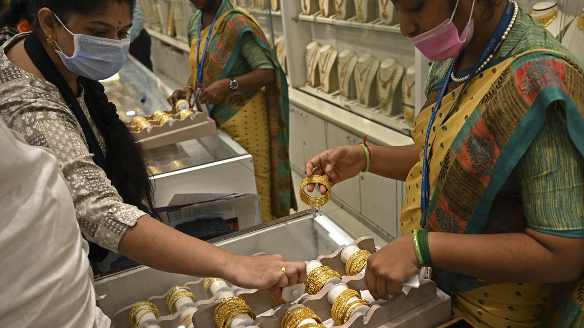 Harga Emas 24 Karat Hari Ini Rp 2.600.000 per Gram