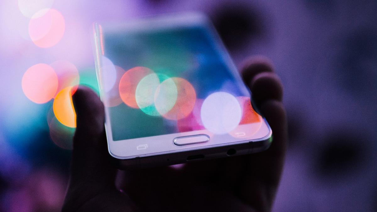 WiFi Calling atau Panggilan Seluler Mana Hemat Baterai?