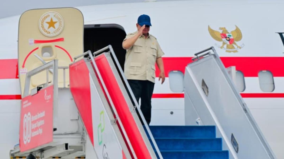 Prabowo Ungkap Menteri Dirawat Karena Kerja Keras