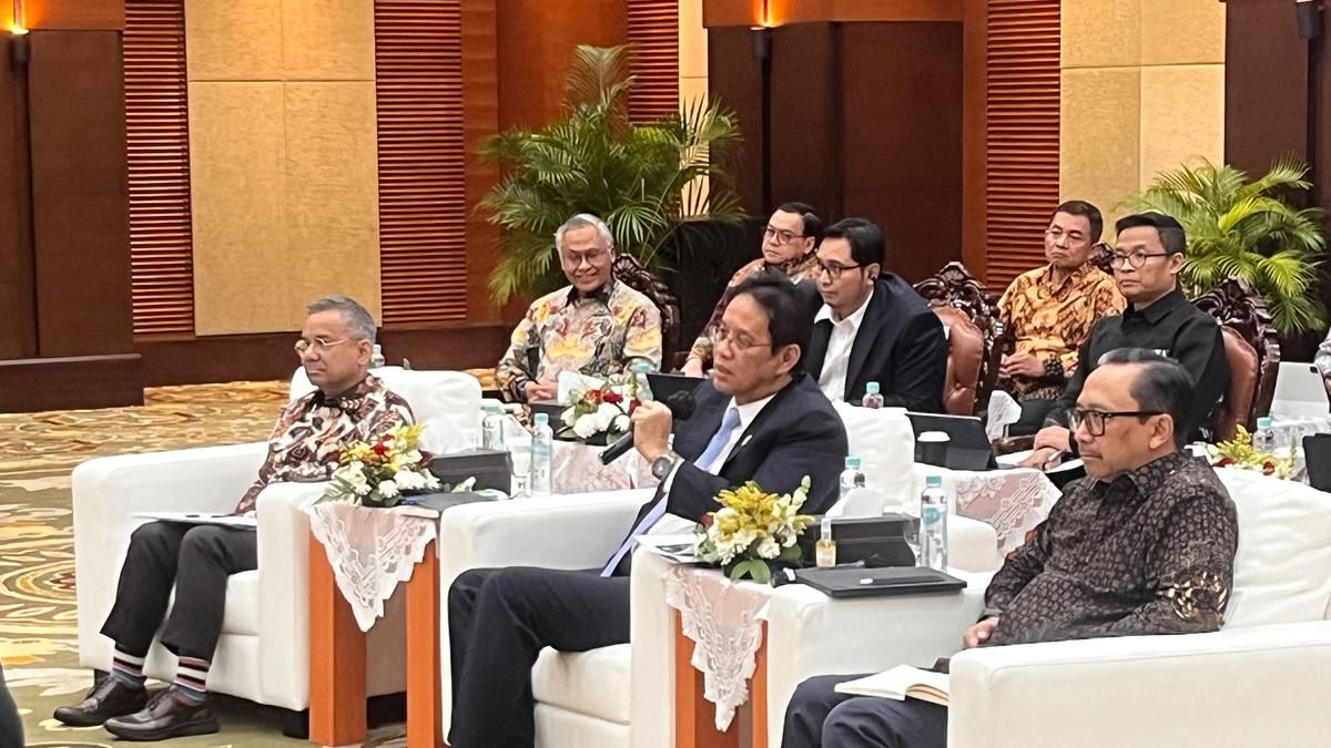 Cukai rokok ditingkatkan Purbaya siapkan rapat DPR