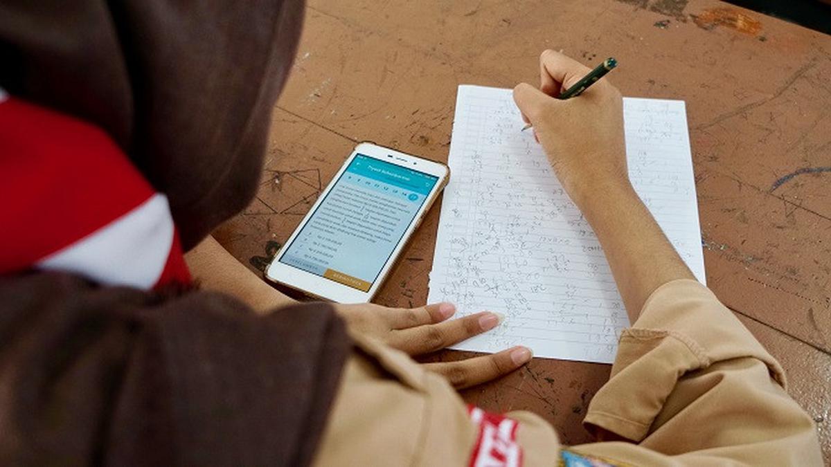 Ruangguru Buka Lowongan Kerja untuk Fresh Graduate dan Profesional
