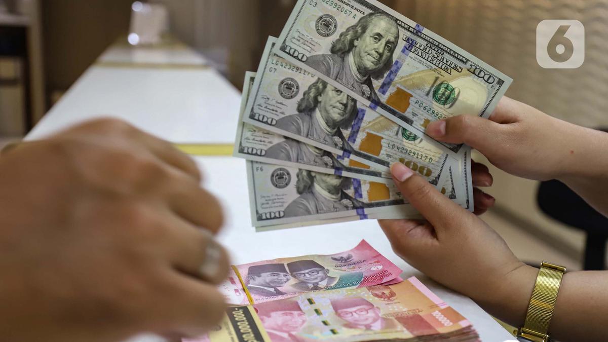 Rupiah Menguat terhadap Dolar AS, S&P Global Jadi Penopang Pertumbuhan Ekonomi