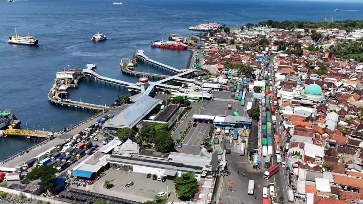 Menhub Terapkan Strategi Baru Terepaketkan Macet Ketapang