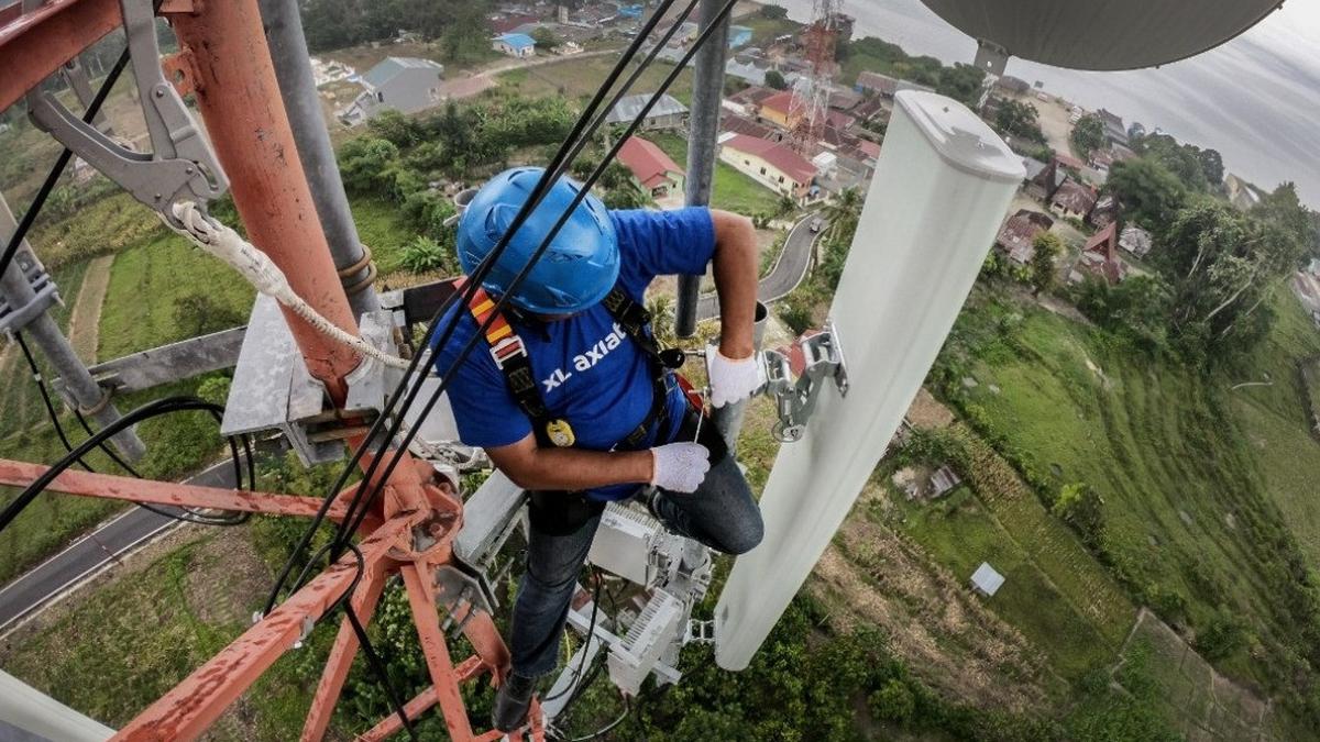 Spektrum XLsmart: 700MHz & 2.6GHz Perluas Jangkauan