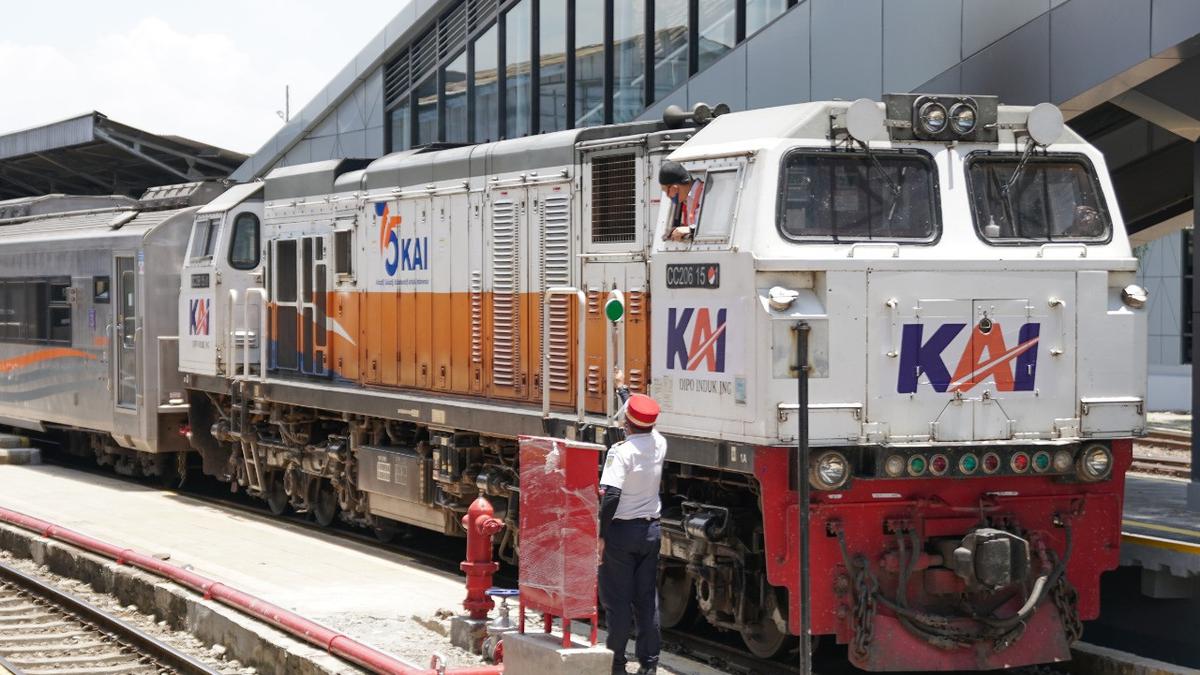 Kereta Api KAI Rekor 308.874 Wisatawan Asing 2026